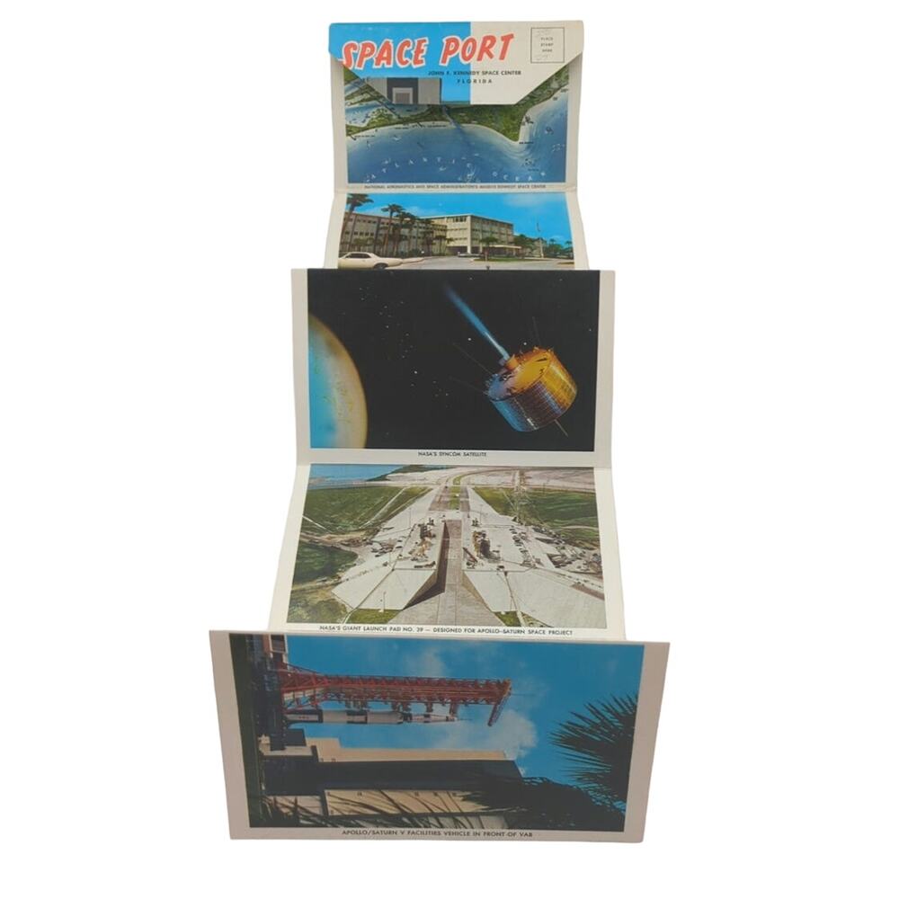 VTG Postcard Souvenir Folder Kennedy Space Port Center Florida NASA 12 Pictures